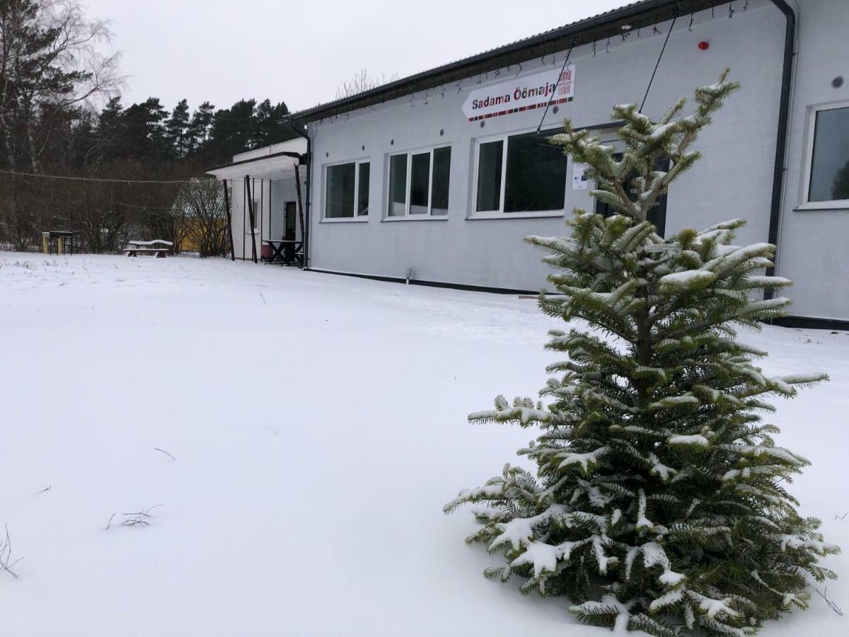 Kihnu Sadama Oeoemaja Guesthouse Lemsi Exterior foto